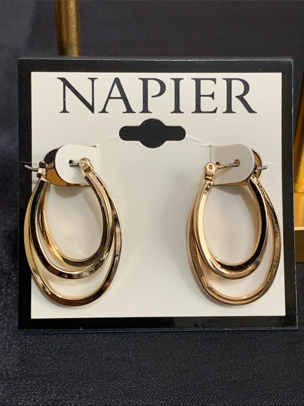 NWT Napier gold tone earrings